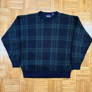 Vintage Woods & Gray Plaid Knit Crewneck Sweater